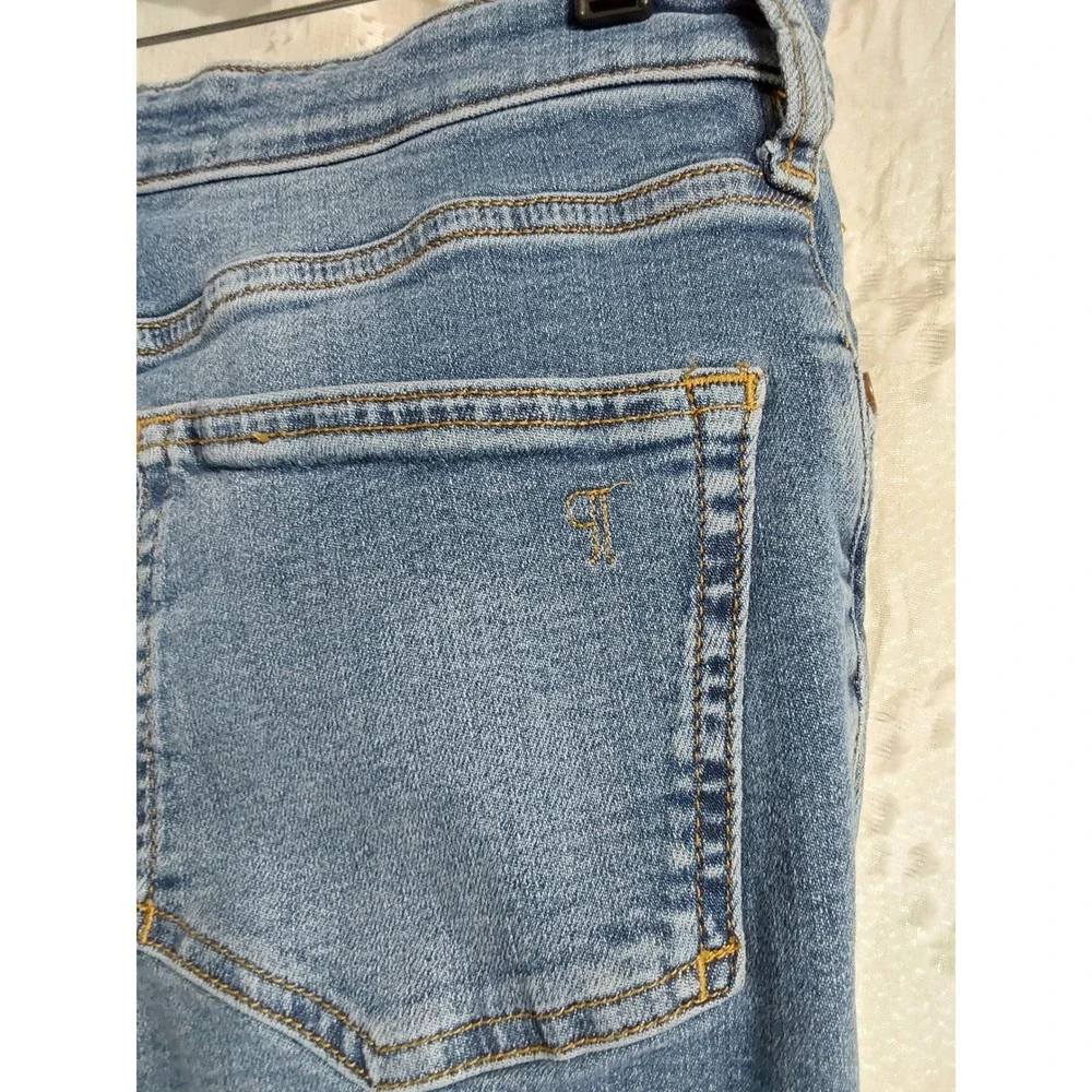 Pilcro and the Letterpress High Rise Flare Jeans Medium Wash Raw Hem Size 31